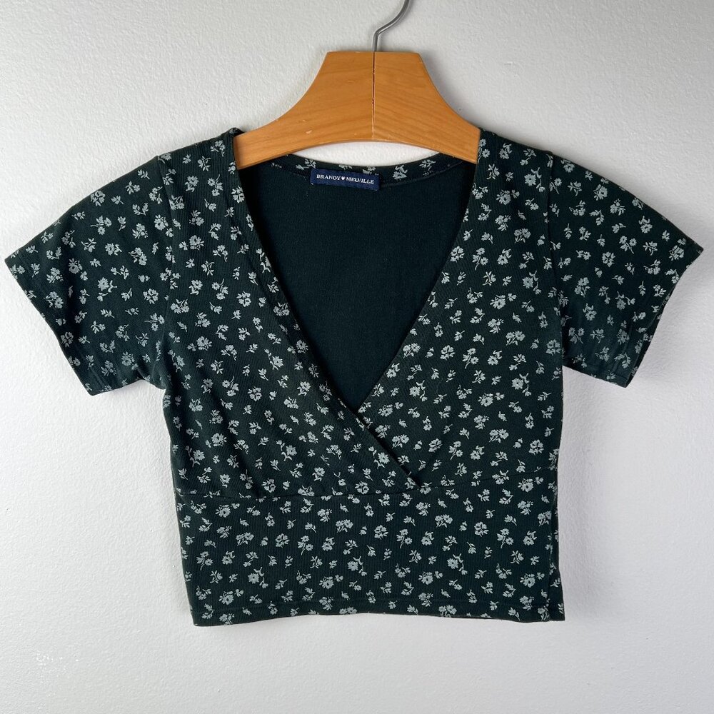 Brandy Melville Amara Floral Crop Top in Green